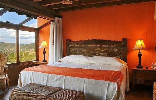 Porton Del Cielo Hotel